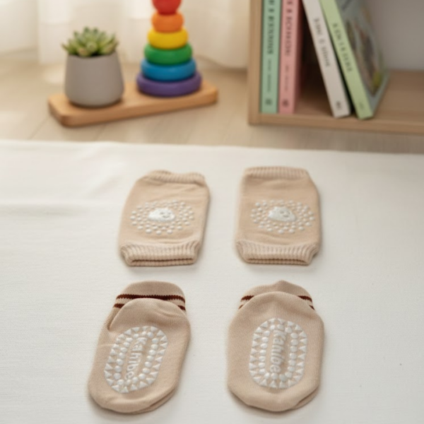Anti-Slip Baby Knee Pads and Socks Set for Crawling and Walking 6 month Plus (Warm Beige)